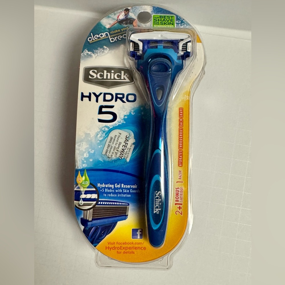 Schick Hydro 5 Razor - Picture 2 of 3